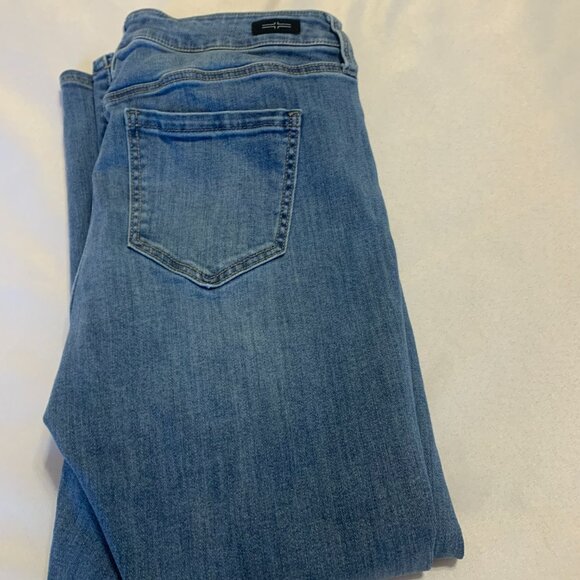 Liverpool the crop boyfriend distressed jeans size 6/28. - Picture 10 of 12